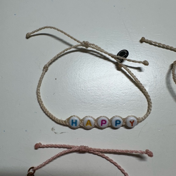 6 assorted Pura Vida bracelets - Picture 4 of 12